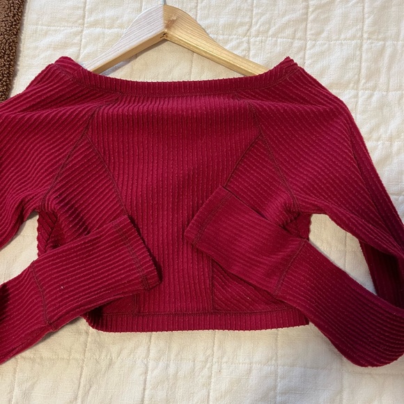 Urban outfitters crop long sleeve - Picture 3 of 4